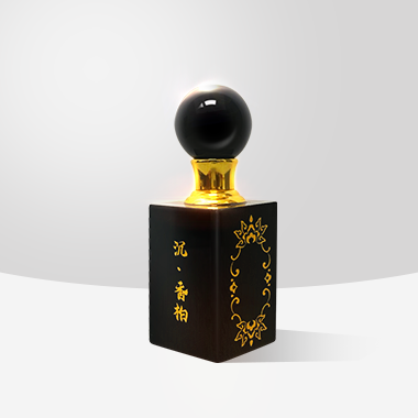 沉香柏精油